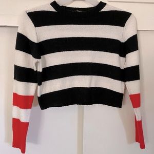 Long sleeve crop top sweater